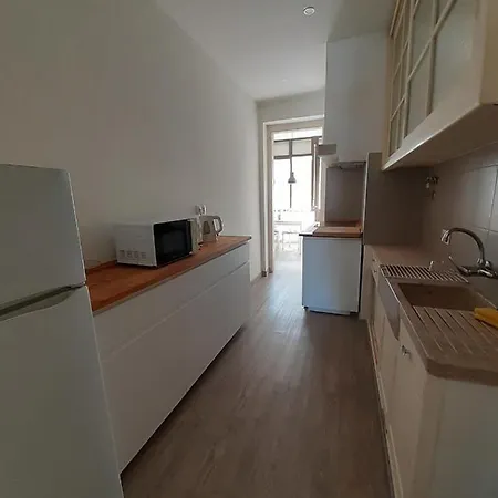 Vintage Top Roof Apartment Apartment *