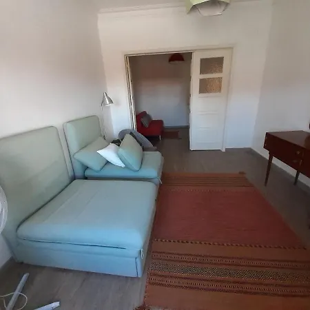 Vintage Top Roof Apartment Apartment *