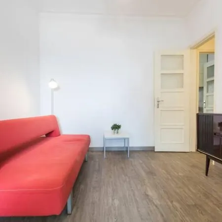 Vintage Top Roof Apartment Lissabon