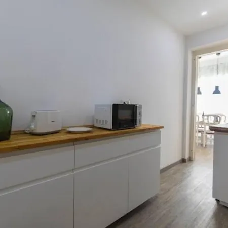 Vintage Top Roof Apartment Daire Lisboa