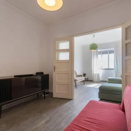 Апартаменты Vintage Top Roof Apartment *
